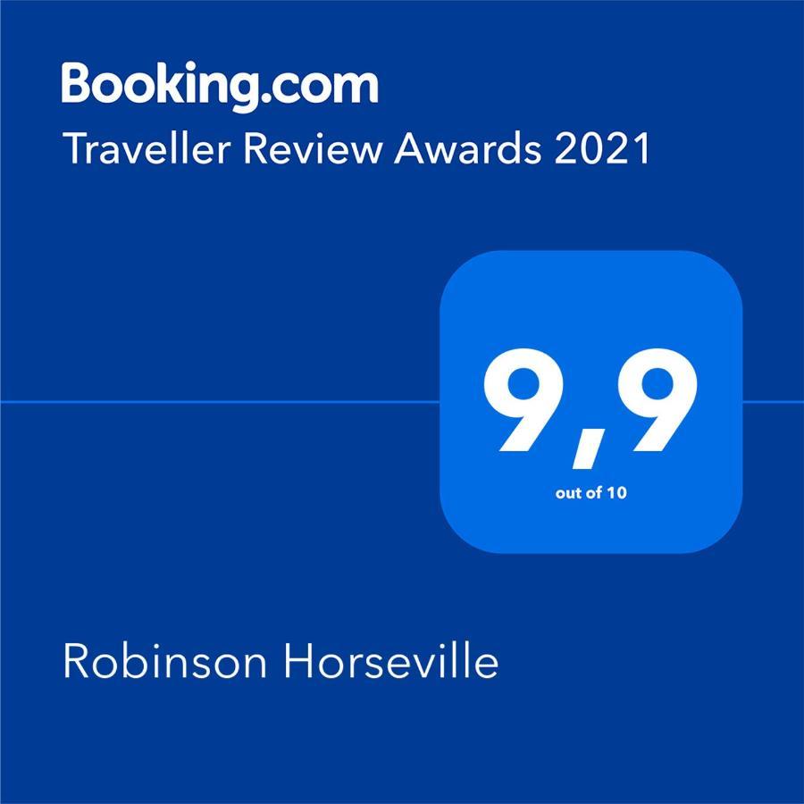 Robinson Horseville Farm stay *